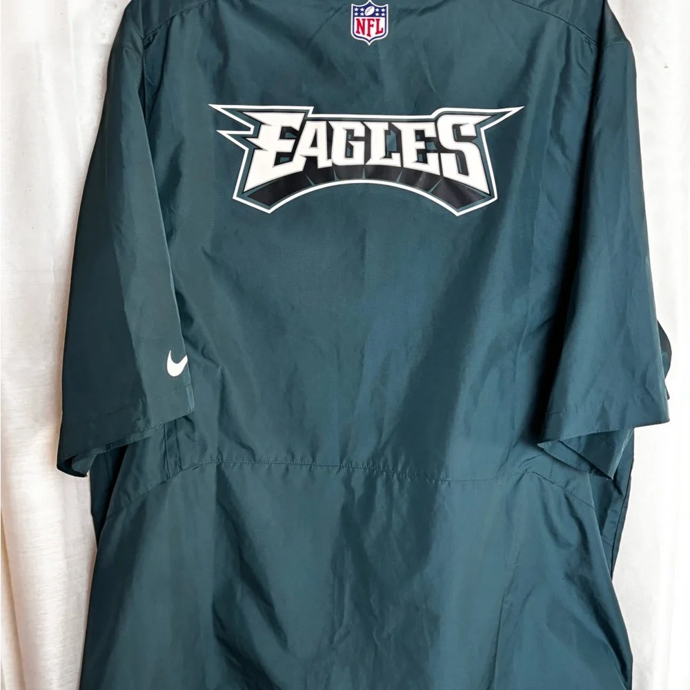 Nike NFL On Field Apparel Philadelphia Eagles Pullover Zip Shirt Windbreaker